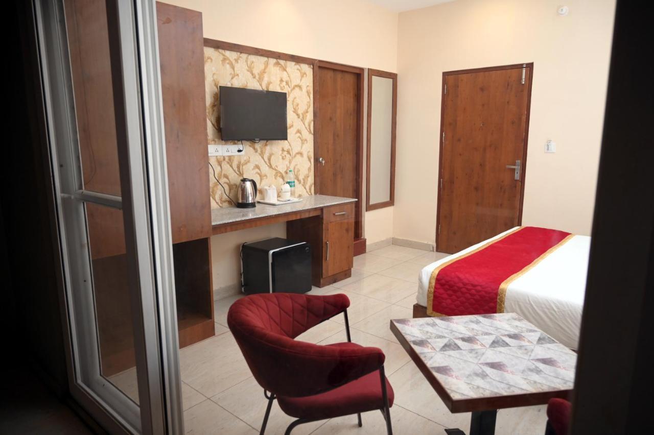 Hotel Singla Residency Kangra Exterior foto